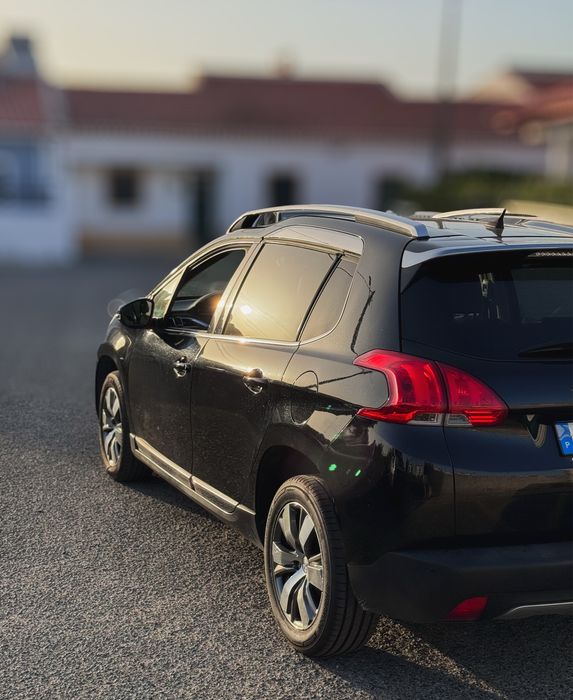 Peugeot 2008 Allure 1.6HDi Auto