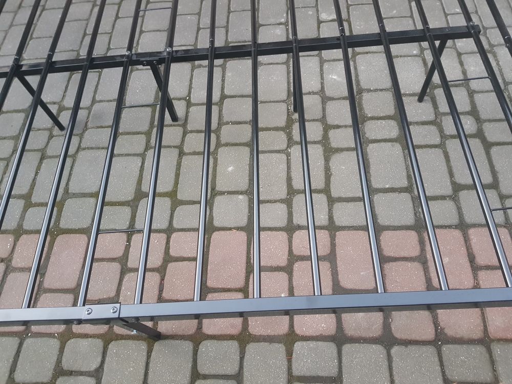 Łóżko metalowe ze stelażem 145x206cm wysyłka