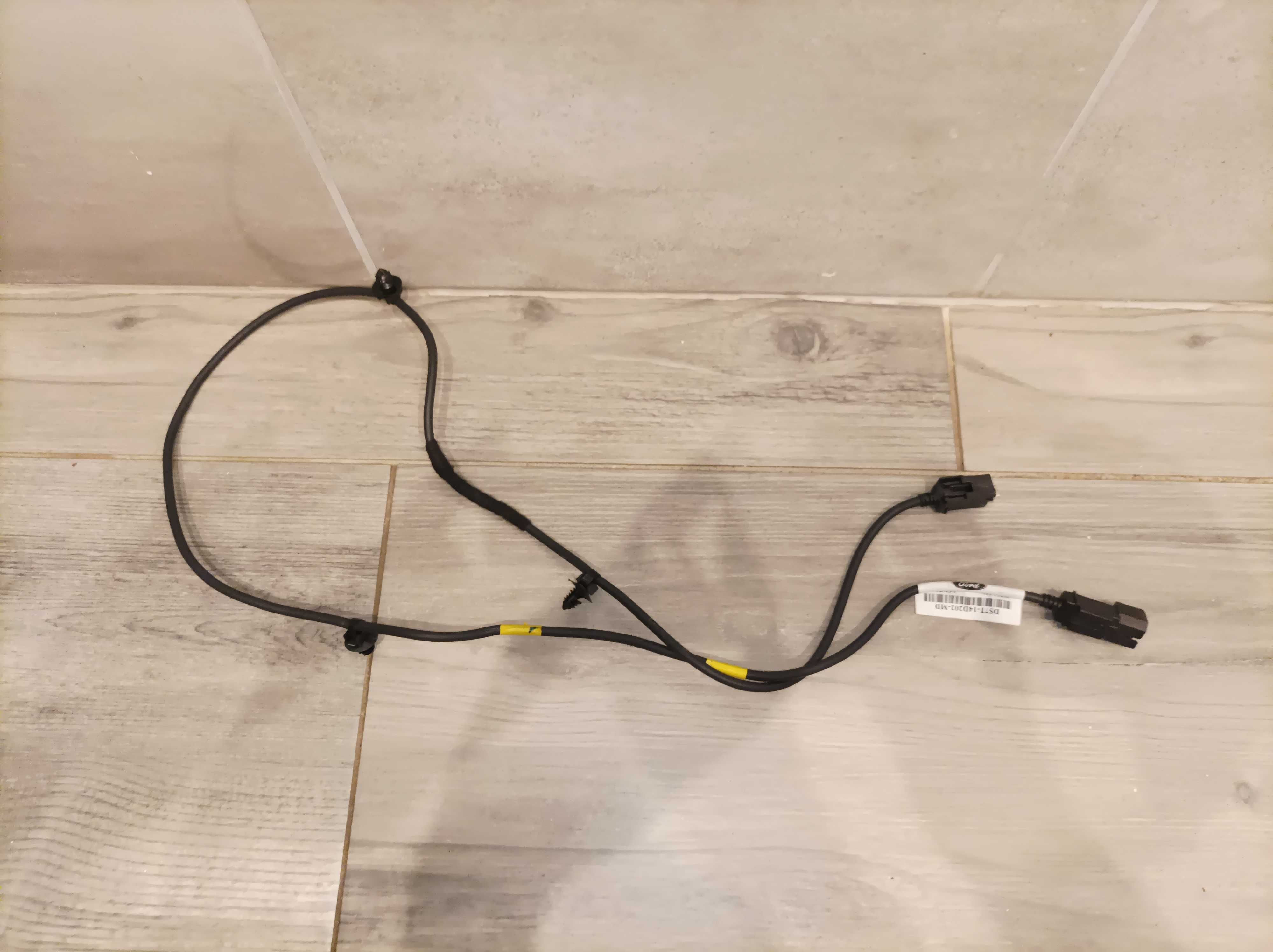 Mondeo MK5 wzmacniacz anteny zaczep rolety bagażnika kabel gniazdo USB