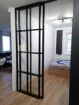 Ścianka loft, drzwi loft, ściana ze szkła, zabudowy loftowe