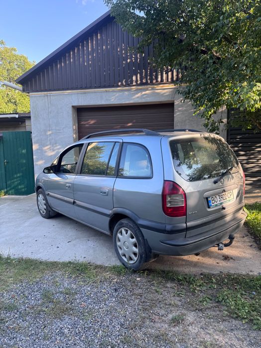 Opel Zafira 2004 2.2 дизель 7 місць!