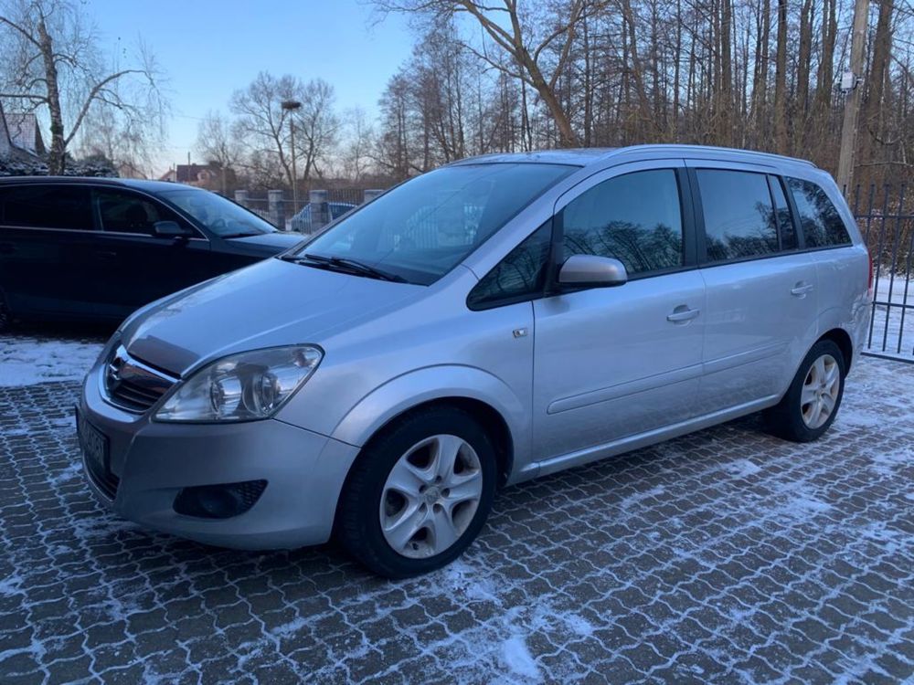 Opel Zafira B 7 osób