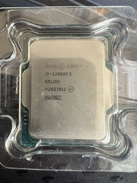 Intel Core i9-12900KS na gwarancji
