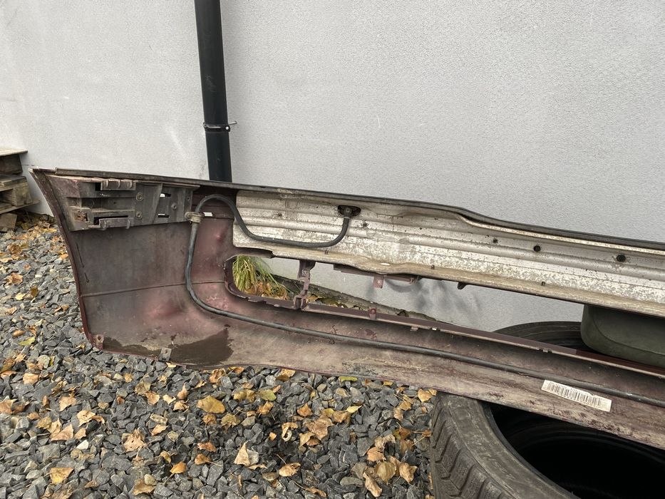 Передній Бампер БМВ е39 Дорестайл Передний Бампер BMW e39 Дорест Шрот