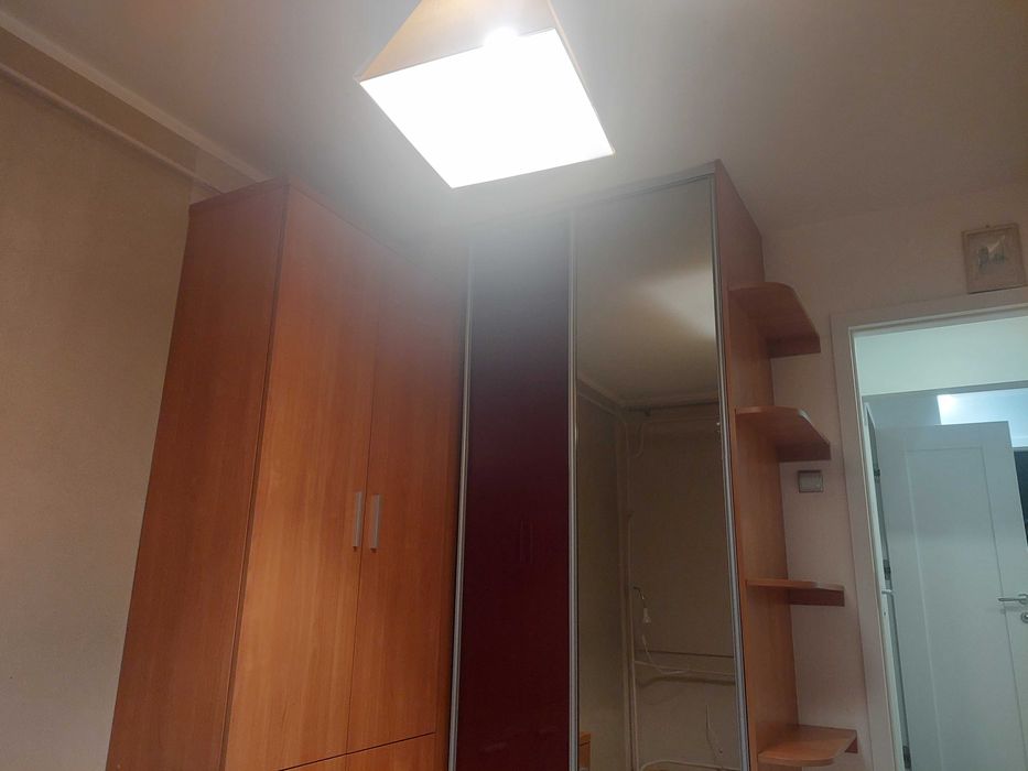 Meble zabudowa narożna,  szafa, półki, szafka nocna.