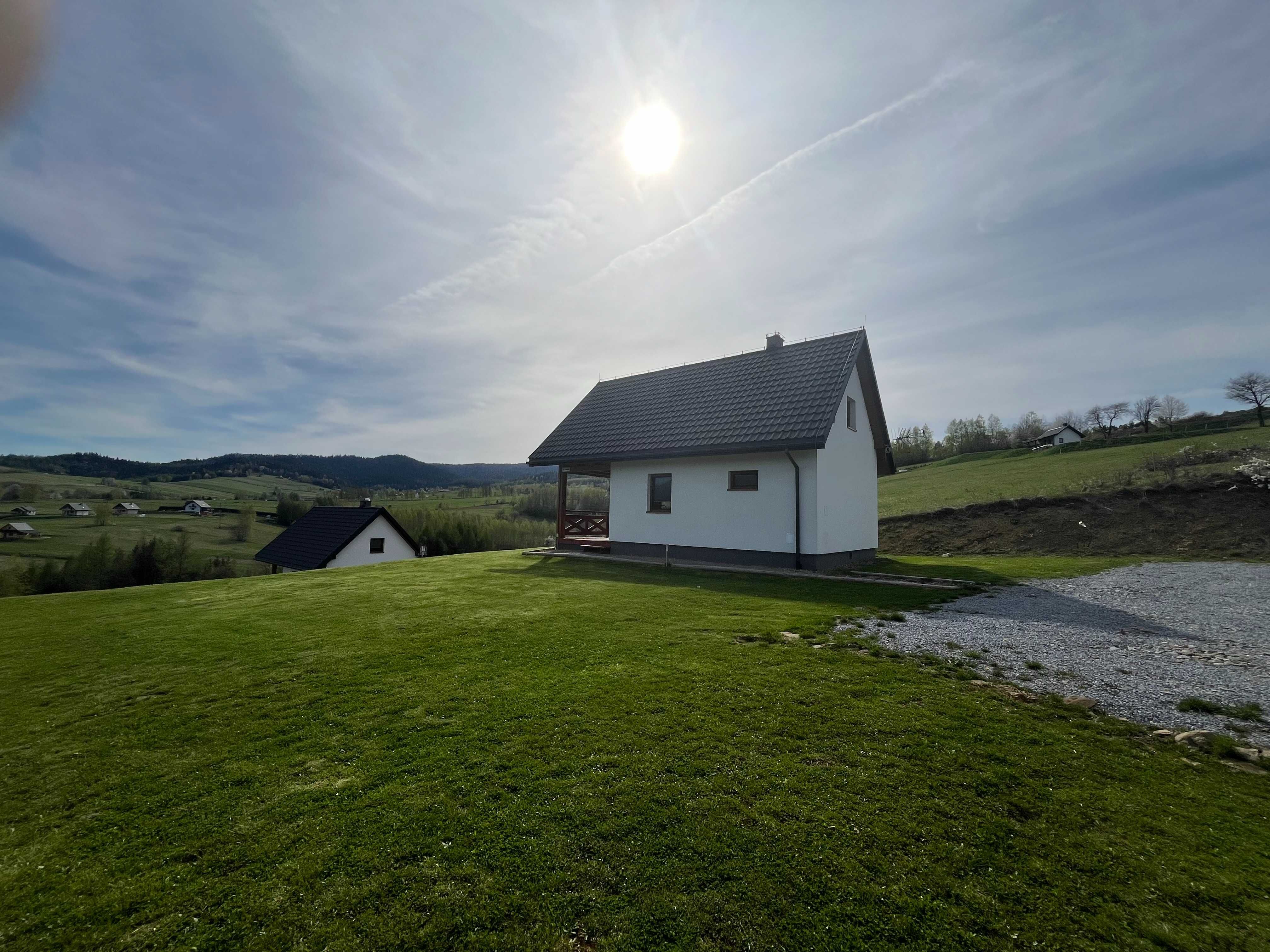 Domek Bieszczady, wiosna, noclegi wypoczynek, piękny widok