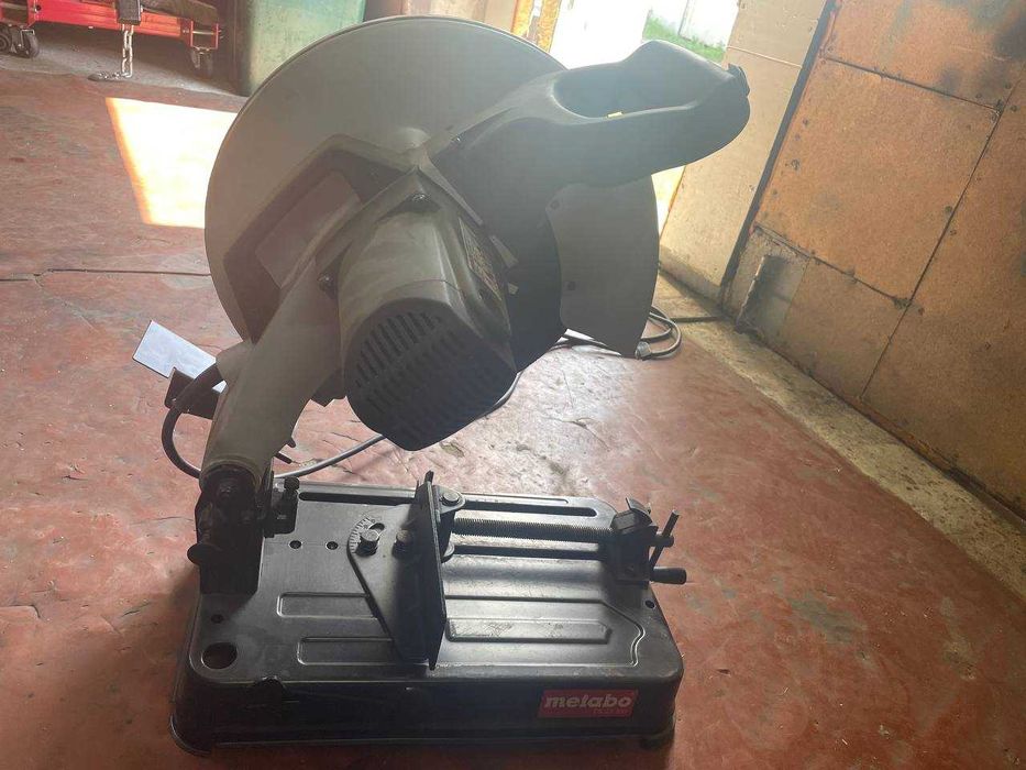Монтажна пила Metabo CS 23-355