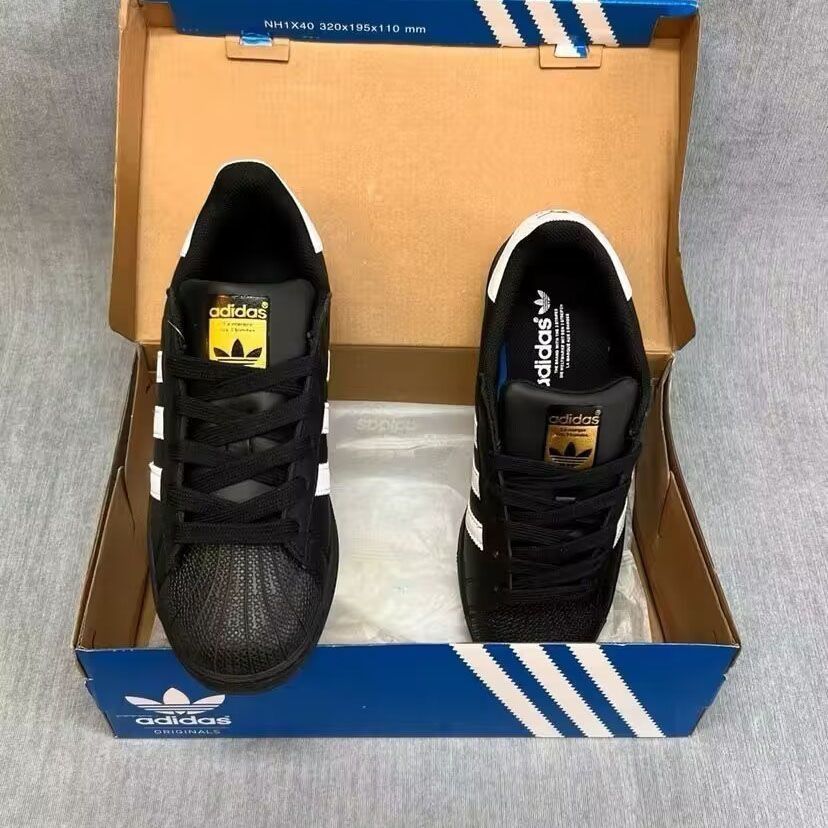 Кросівки Adidas Superstar