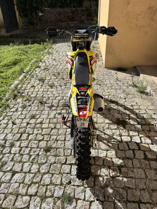 Suzuki rmz 450 matriculada