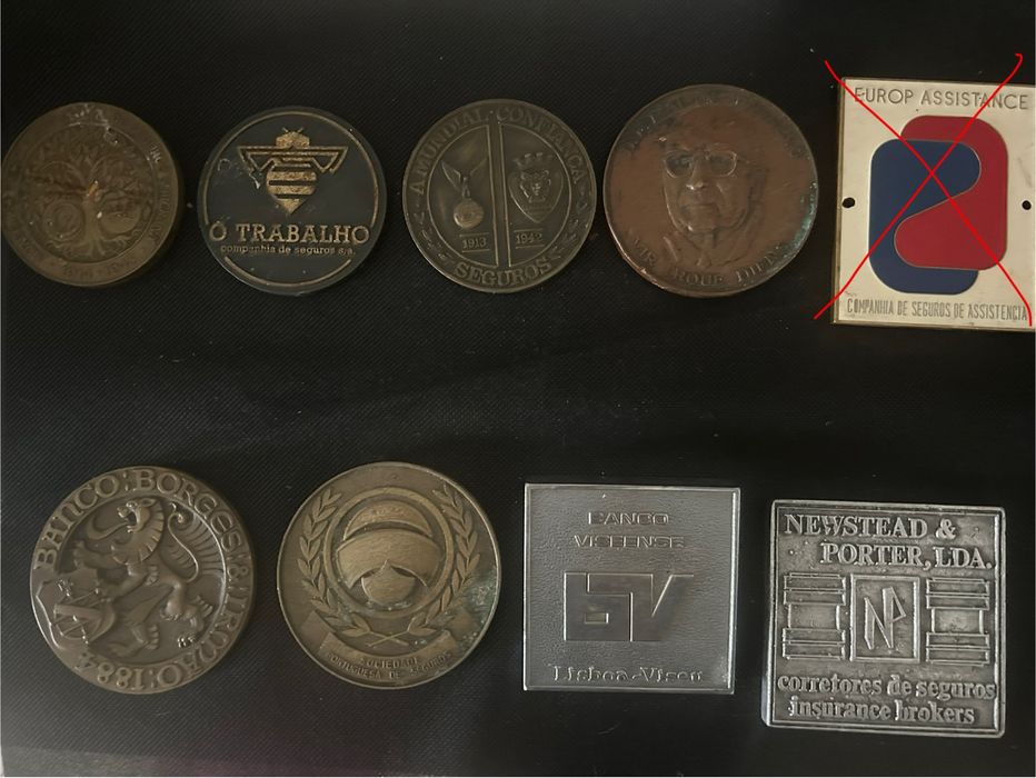 Chapas de seguros e outras
