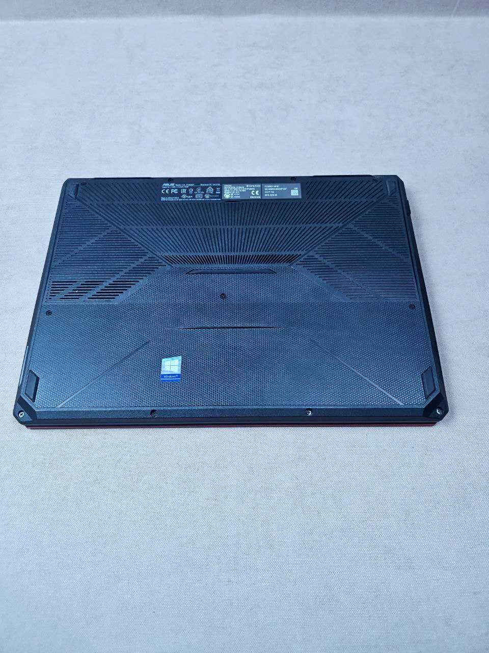 Ігровий ноутбук Asus TUF Ryzen 5-3550H/RX560/16GB/USA/Гарантія!