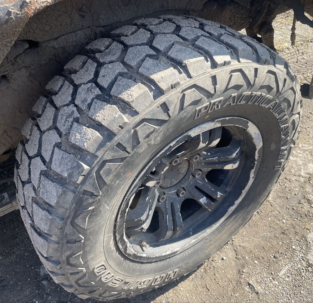 Isuzu  d-max Исузу Д-Макс 2.5/3.0 дизель МКПП/АКПП
