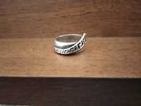 Срібний перстень жіночий