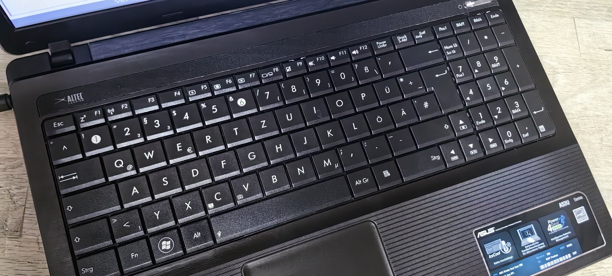 Ноутбук Asus A53U/AMD C-50/Ram 4Gb/HDD No