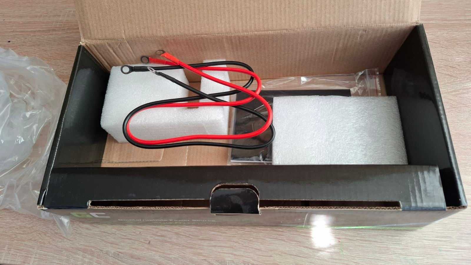 GreenCell Inv07 UPS дбж інвертер 12 230В 300w/600w