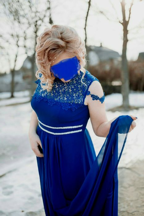 Шикарне плаття на випускний