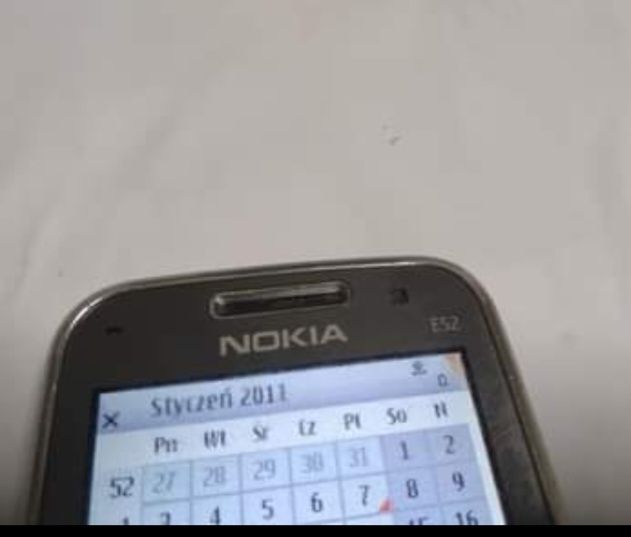 Telefon Nokia E-52 Orange z ładowarką