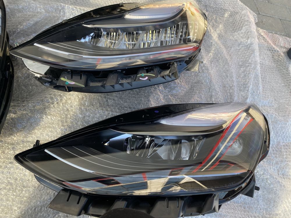Фара левая правая линза Tesla Model Y Model 3