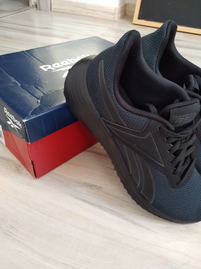 Reebok adidasy 39 czarne lite 3.0 miękkie sznurowane  hro161