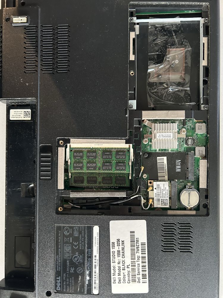 Laptop dell studio 1558, 15,4 uszkodzony
