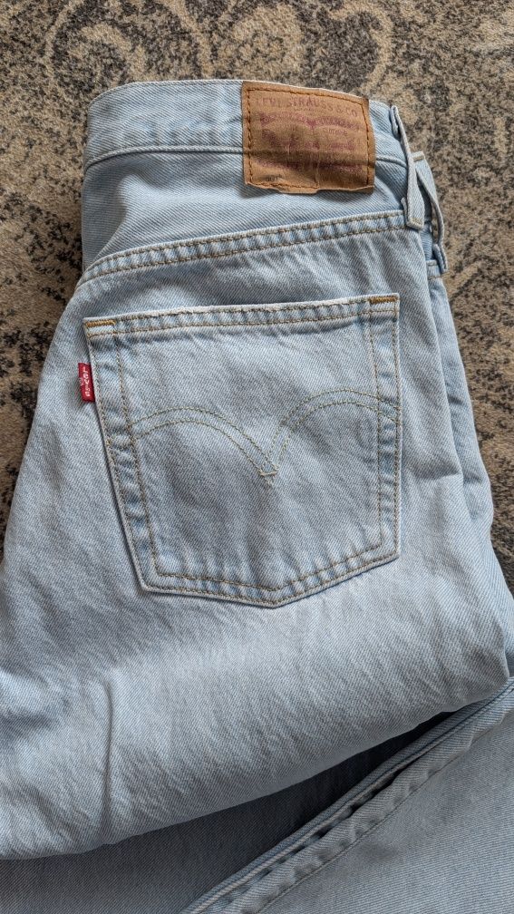 Calcas Levis 501 homem