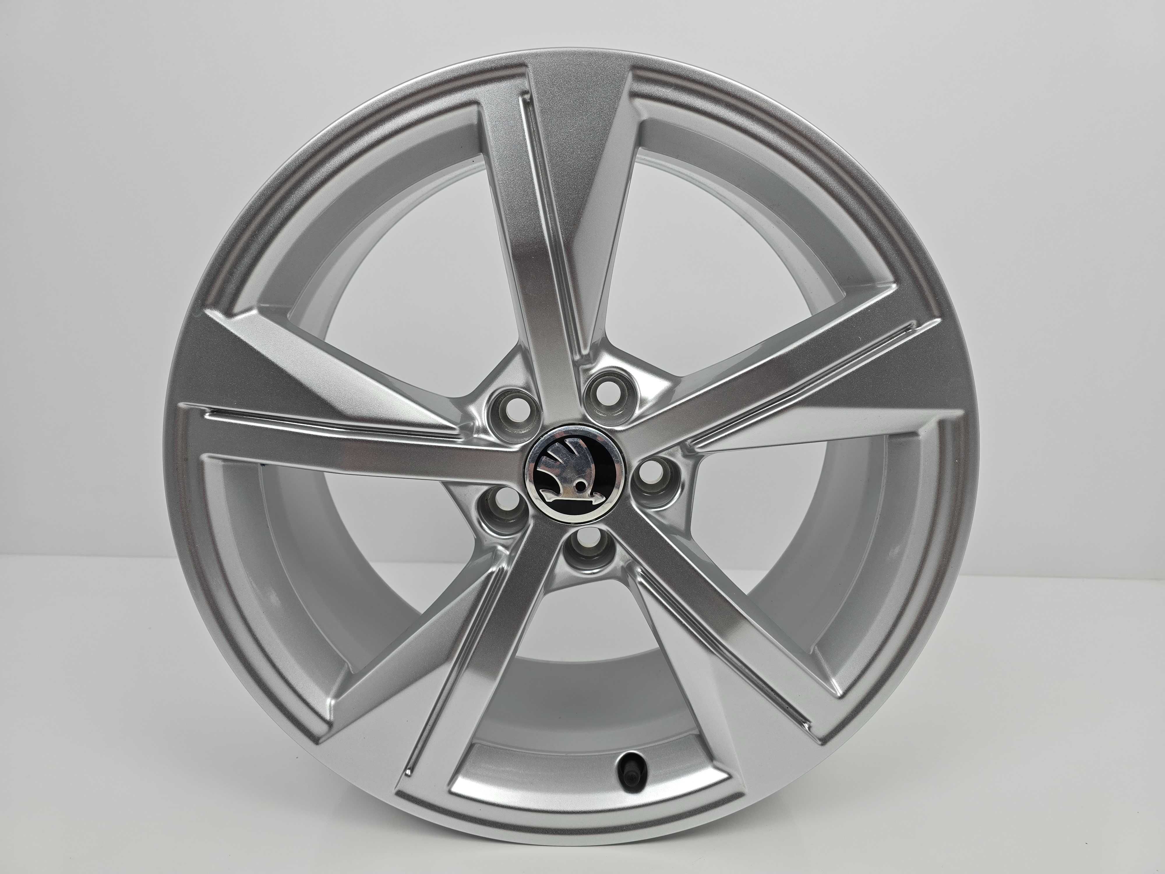 FABRYCZNIE NOWE Felgi 17" Skoda Fabia Kamiq Rapid Scala