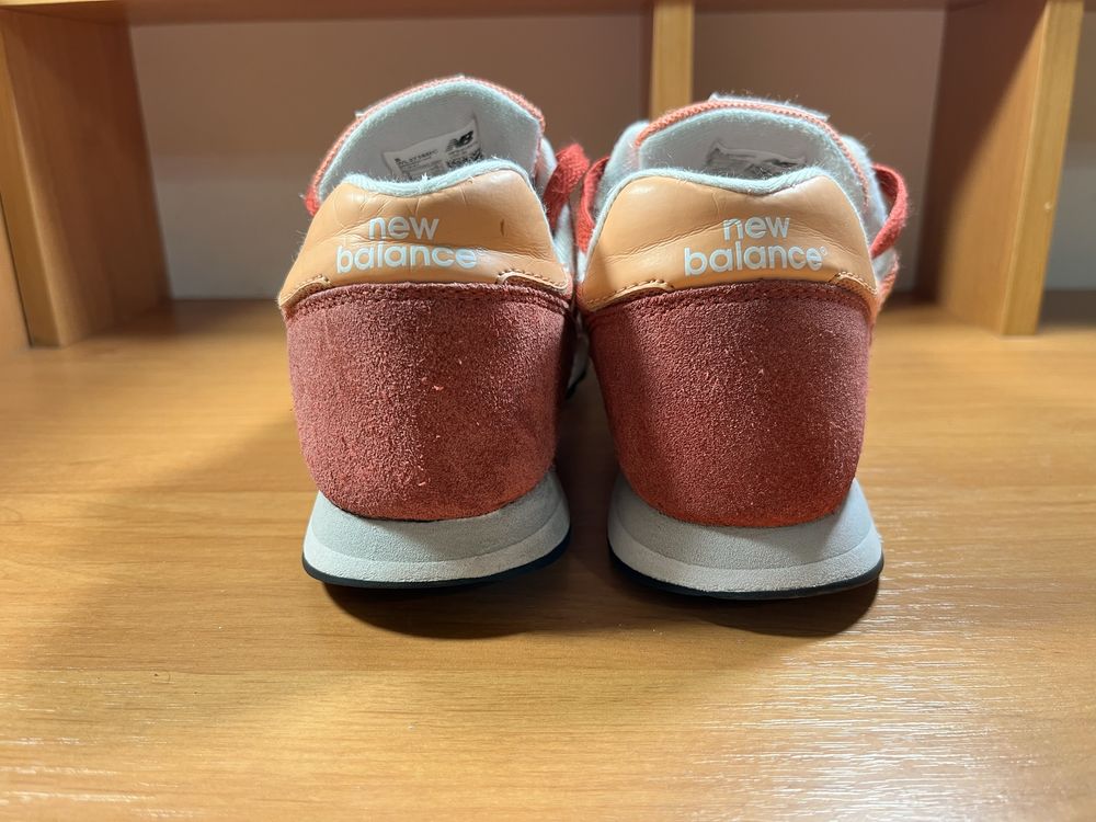 кросівки new balance 373