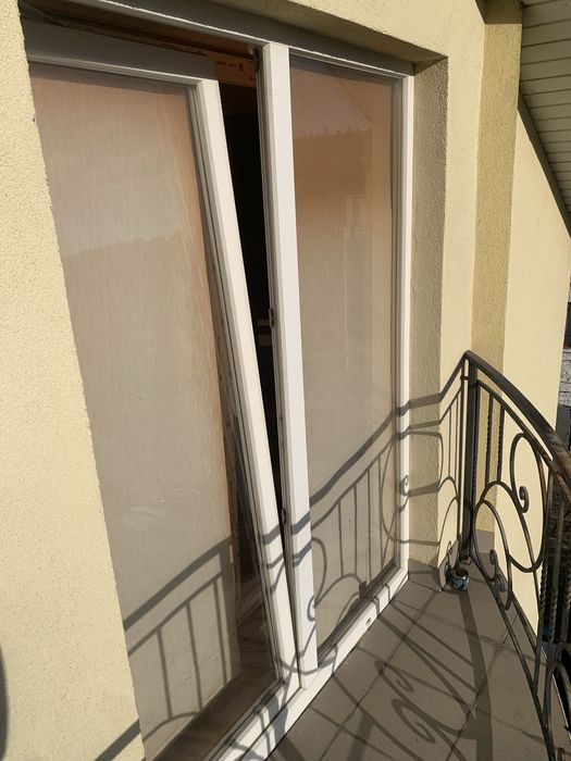 Вікно- двері балконні
