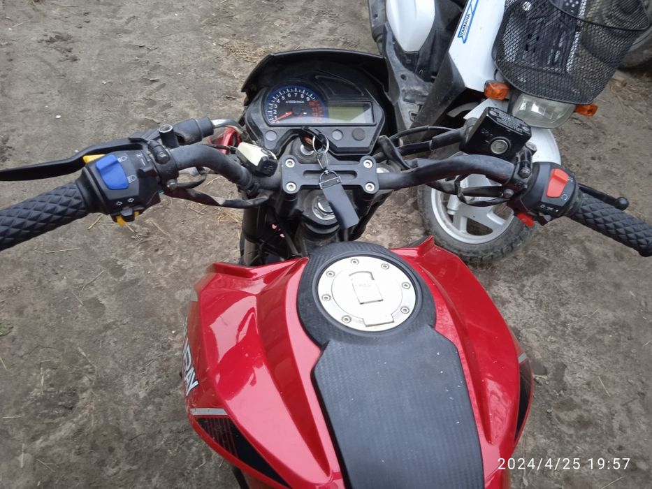 Шенерай 200кубів в хорошому стані