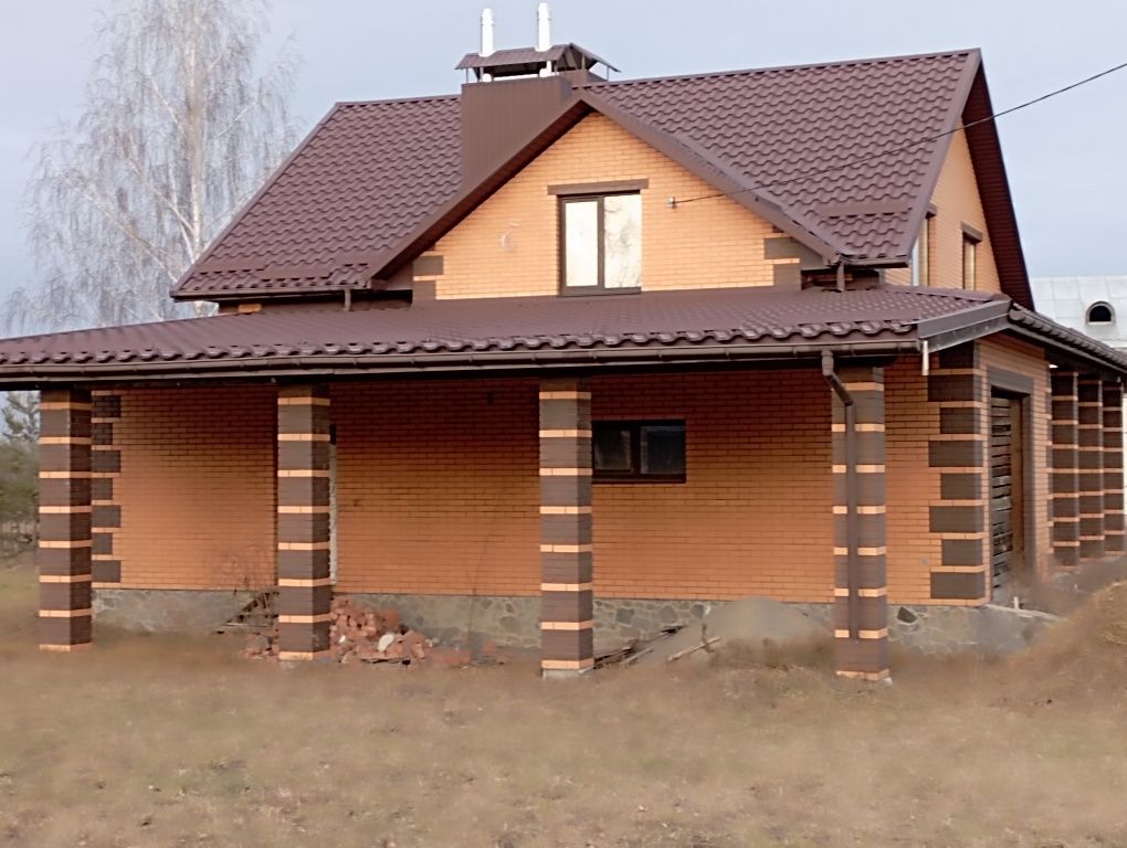 Продається будинок в передмісті Калинівки