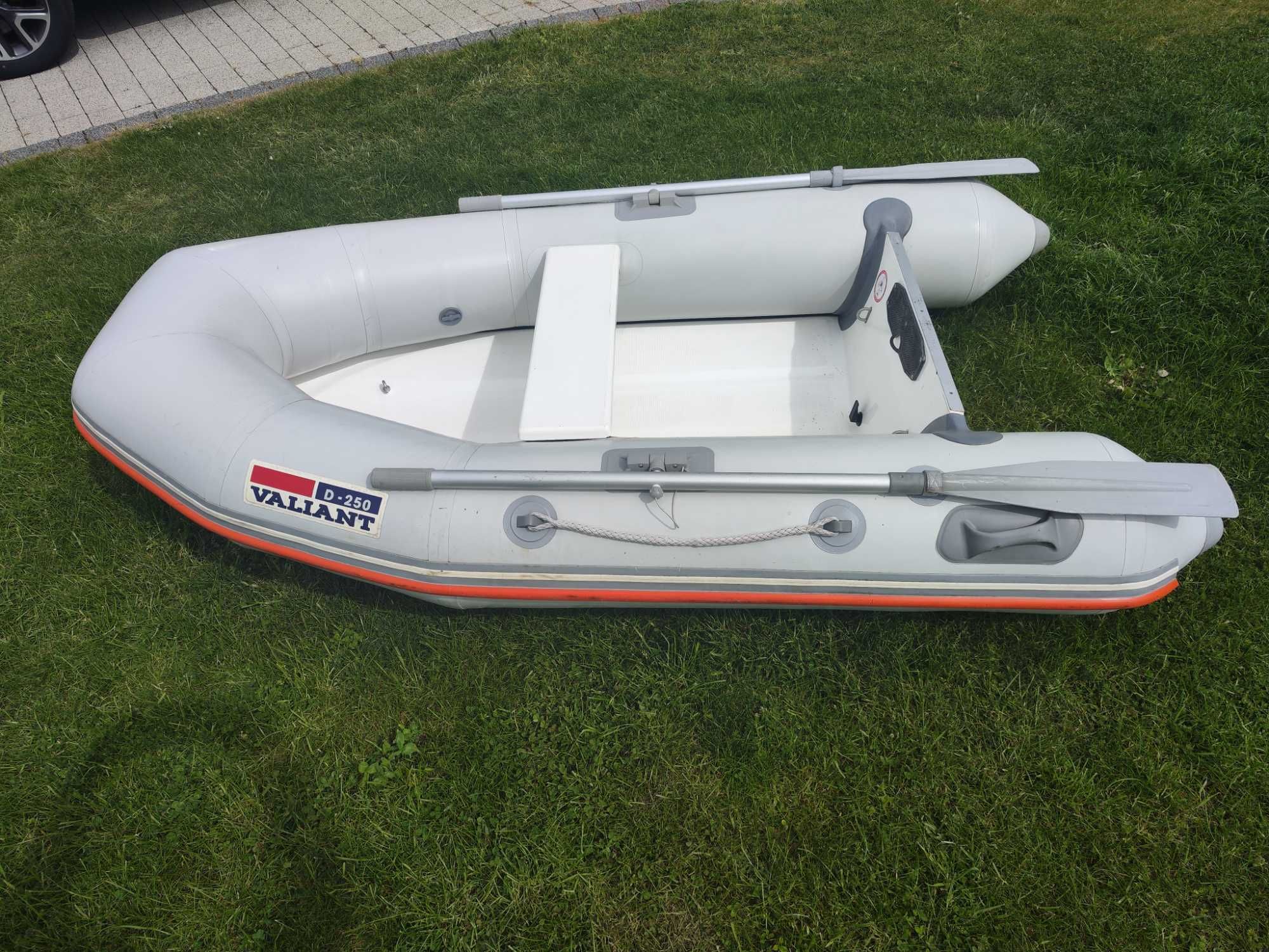 Ponton, valiant 250, Rib w ładnym stanie