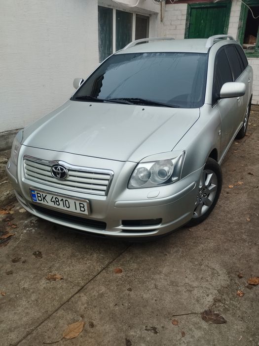 Продам Toyota avensis
