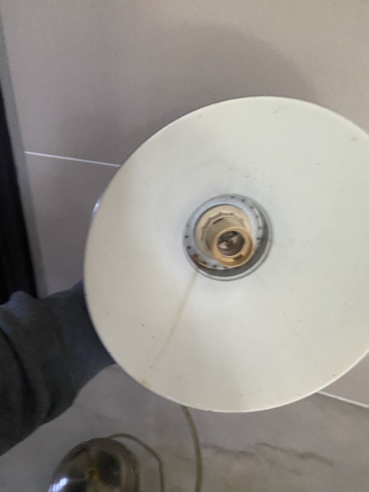 Iluminacao de teto pendente em inox