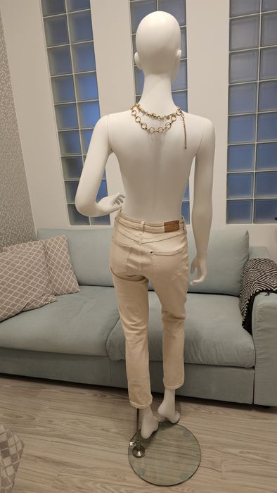 Manekin sklepowy 180cm