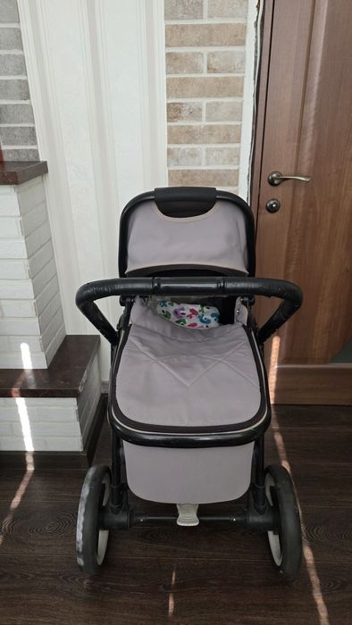 Дитяча коляска в гарному стані