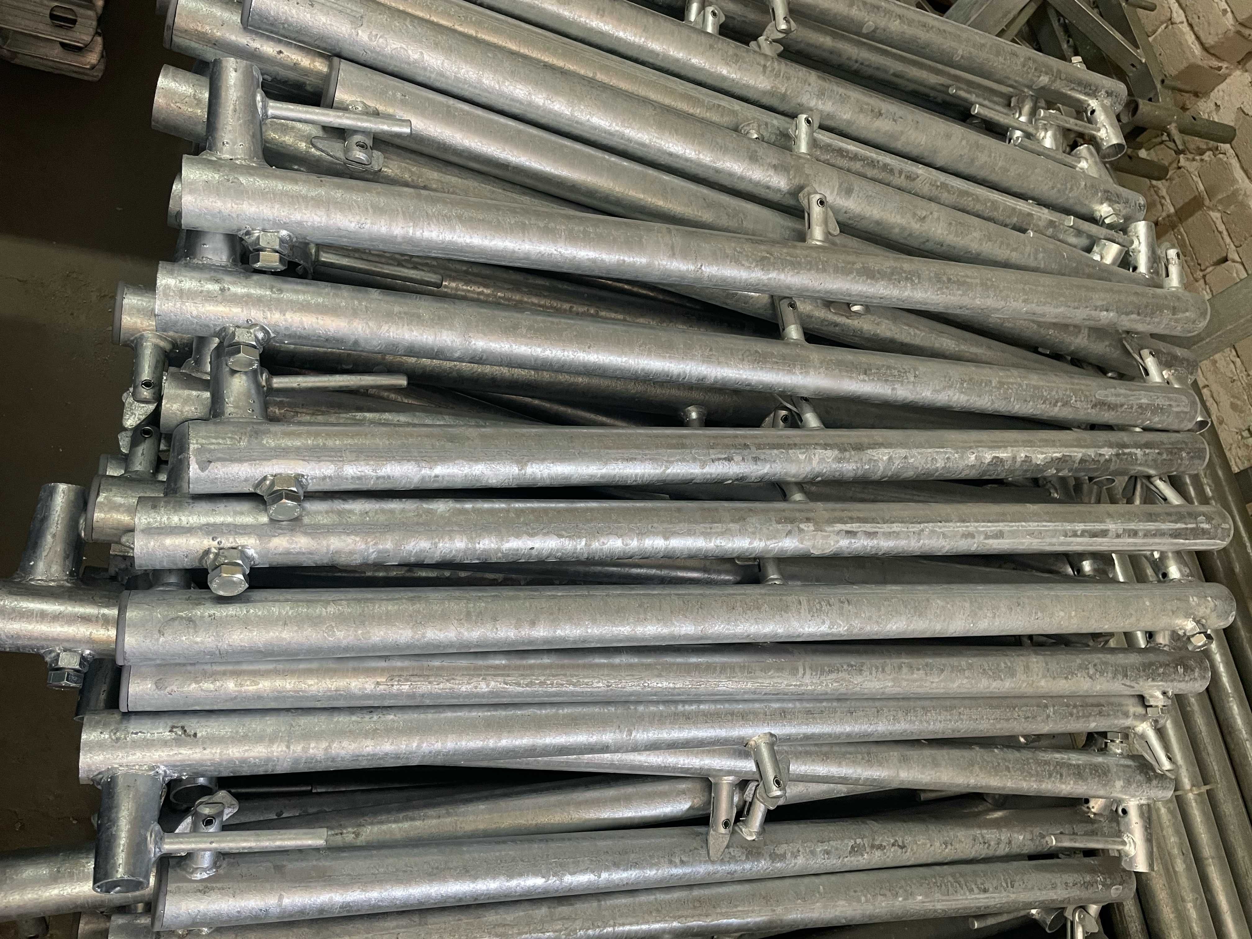 Rusztowanie ramowe nowe typu MK70 - 96,75 m2 , pole 2,50 m
