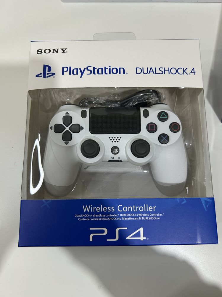 Comando Ps4 - 4 cores