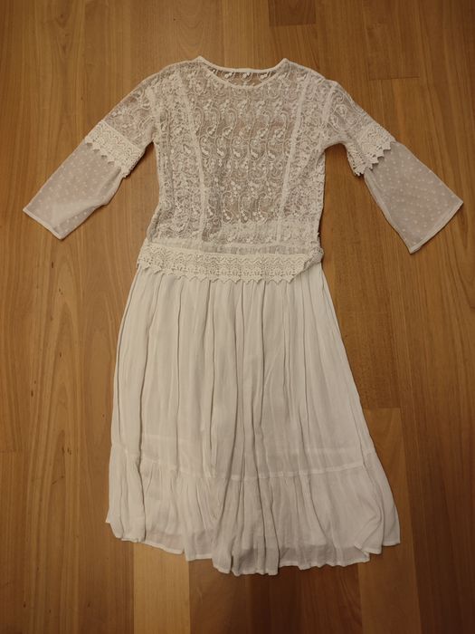 Vestido em renda da Mango Tam M