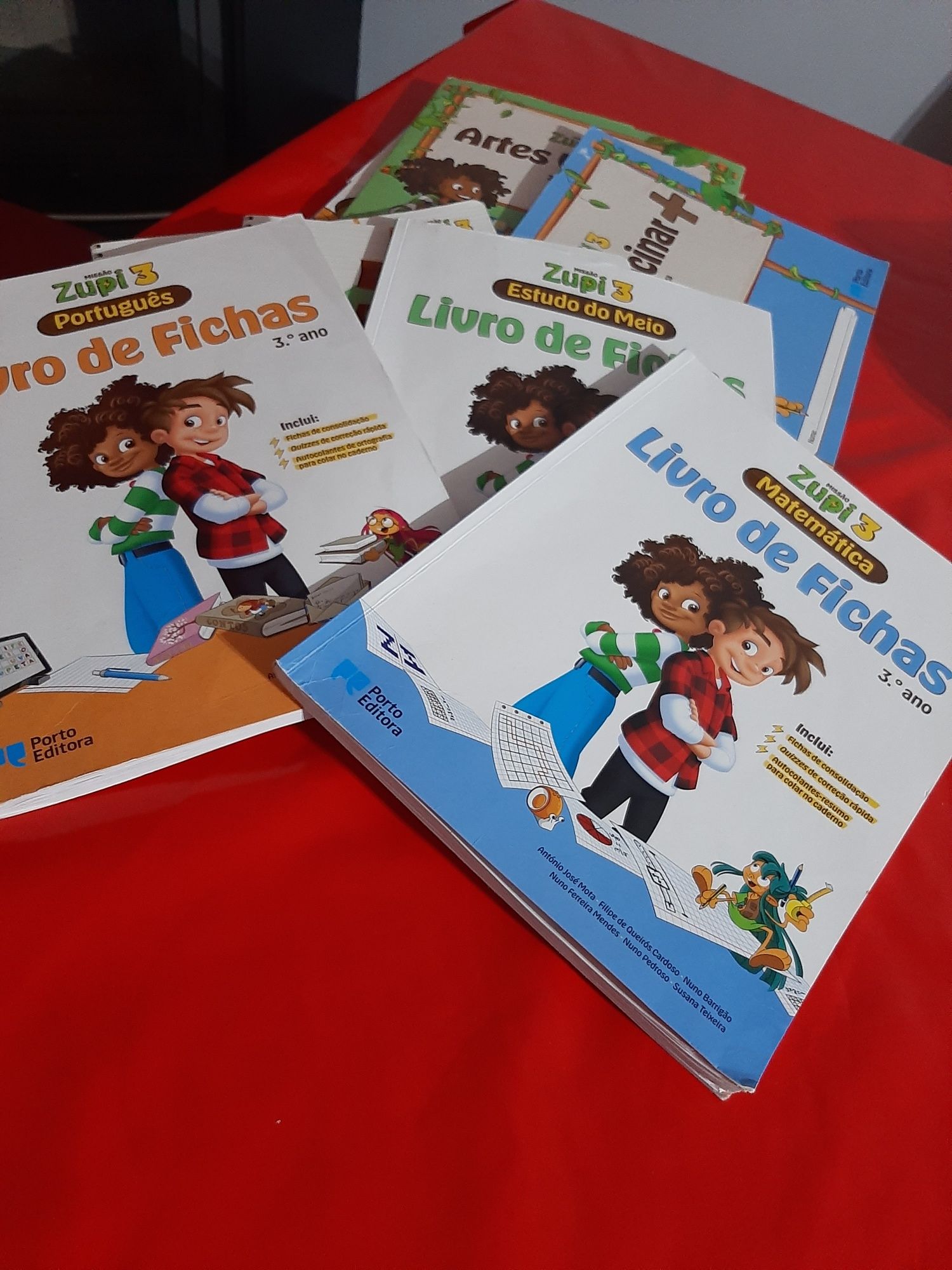 Lote de livros de fichas 3 ano