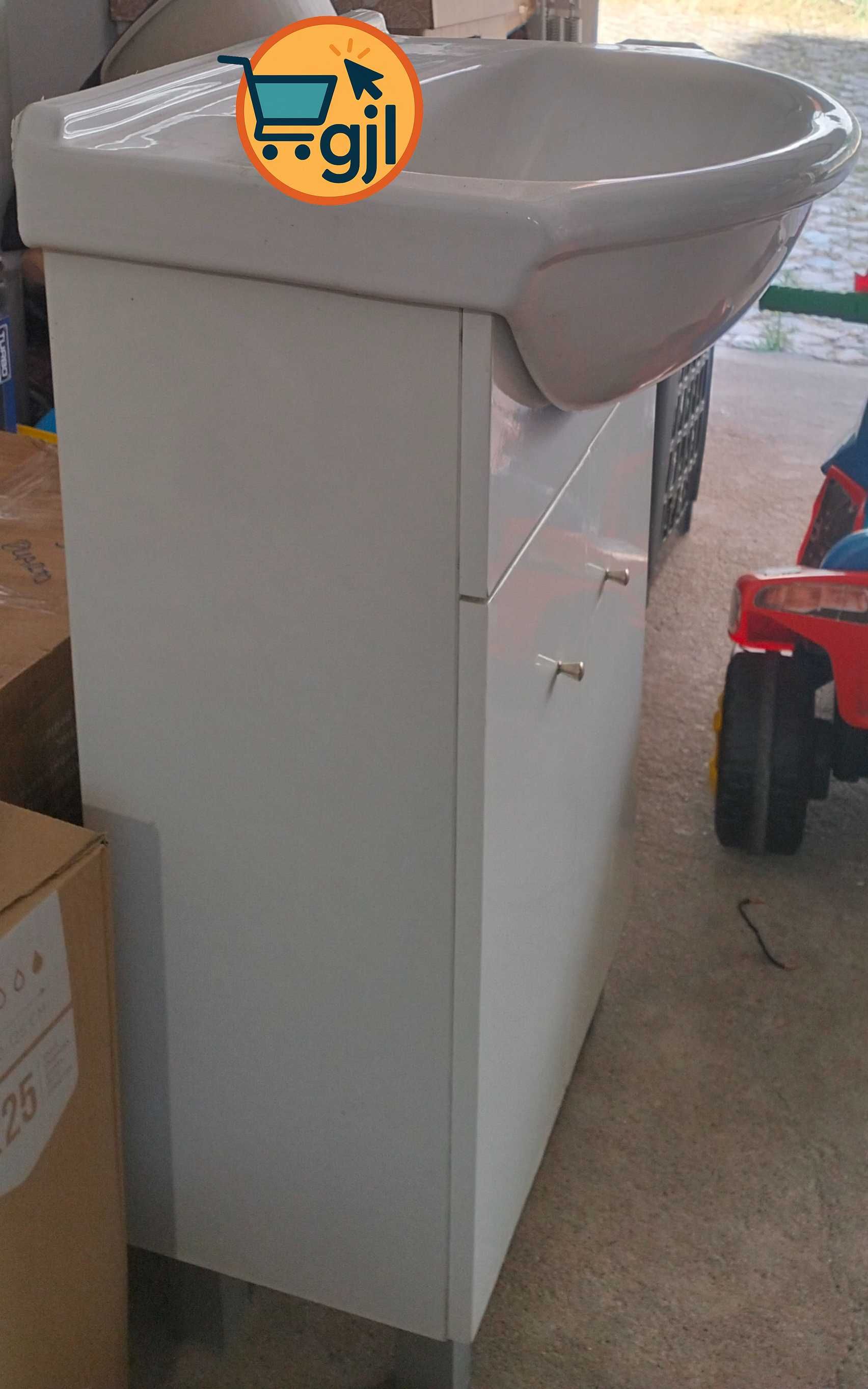 Móvel com lavatório 2 portas branco
