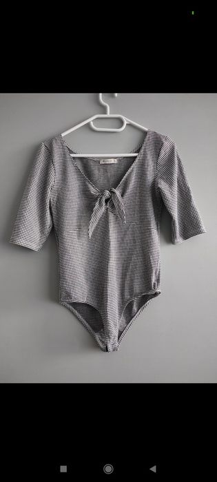 Body w kratkę rękaw 3/4 Stradivarius M