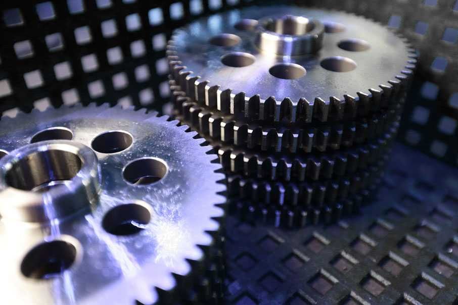 Зубонарізні роботи, нарізка шпонкових пазів, нарізка шліців.