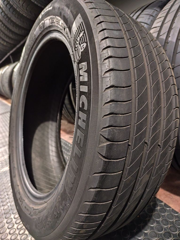 Резина, шины R-18 225/55 102V " Michelin" Primacy 4
