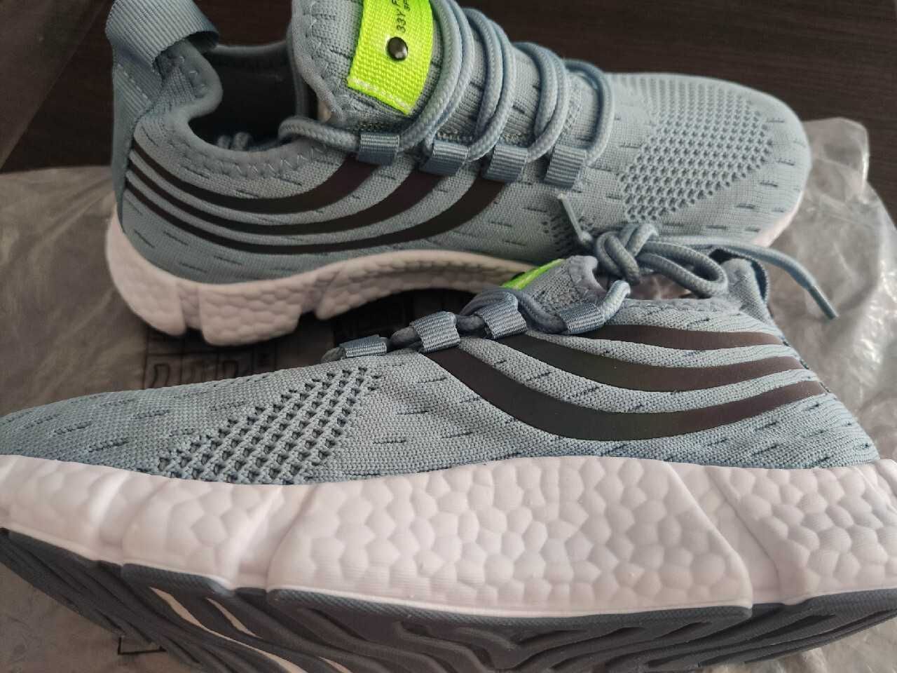 Oddychające przewiewne obuwie sportowe  r.37 unisex