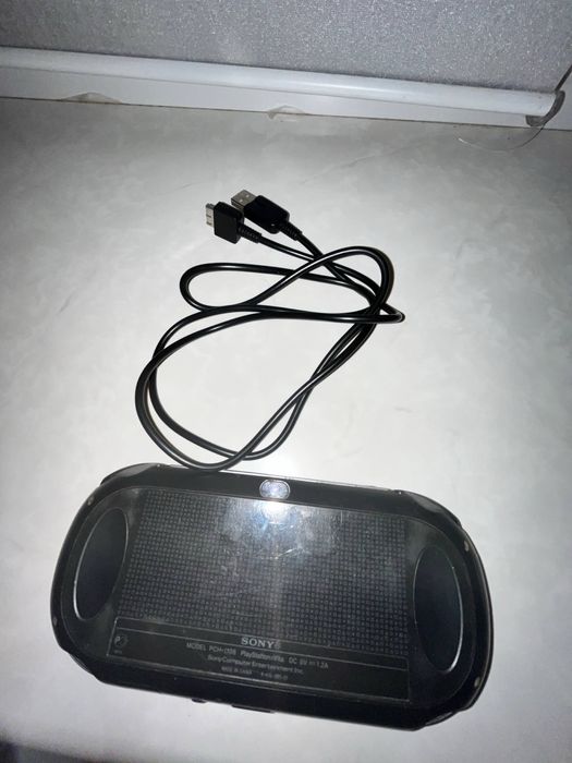 Приставка PS Vita