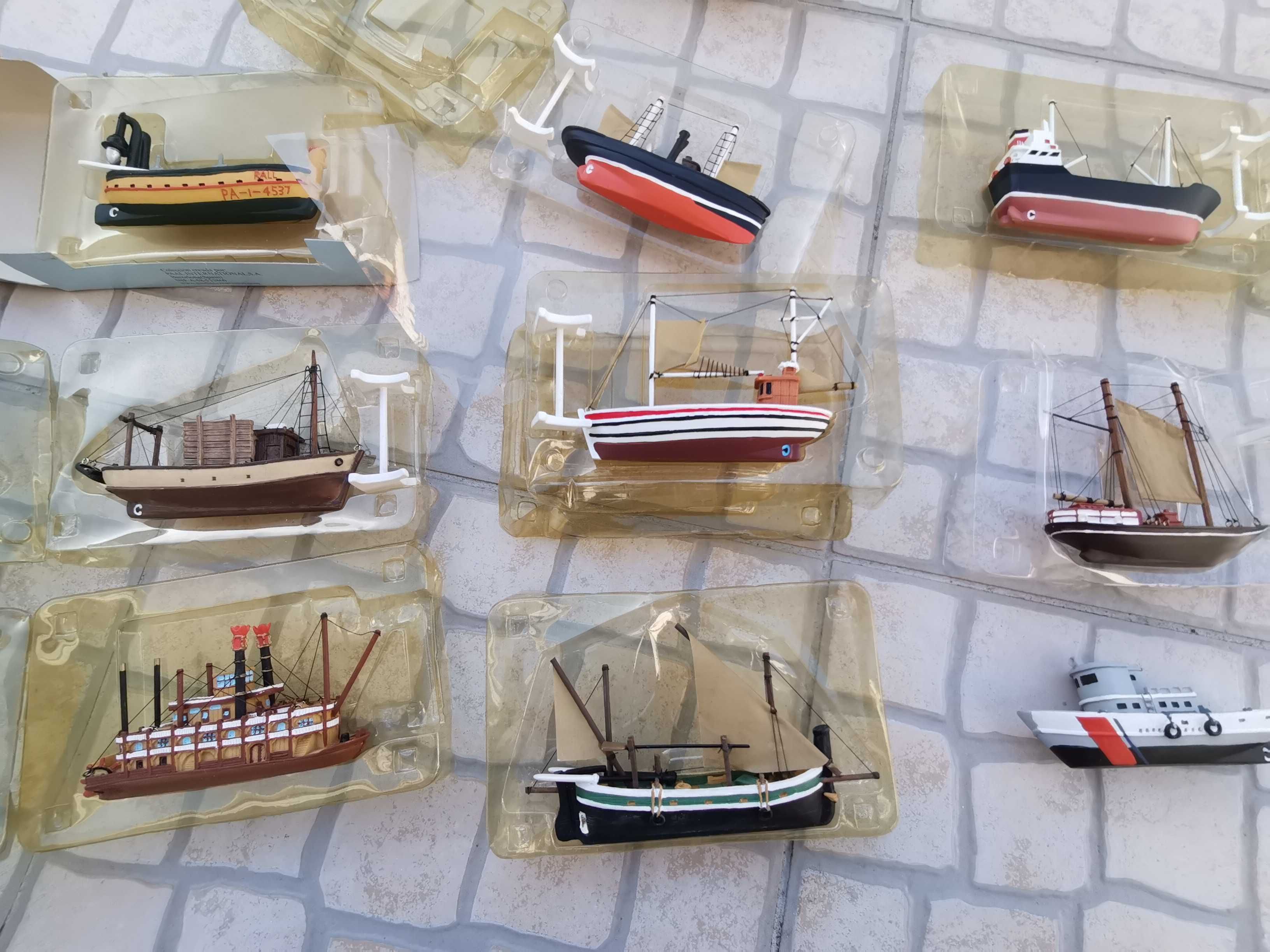 Miniaturas barcos à escala