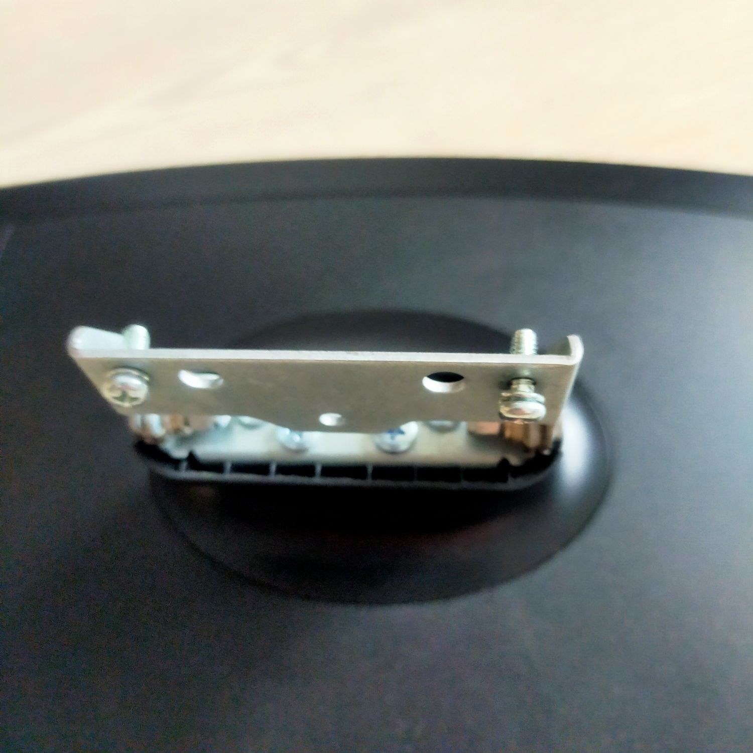 Stojak do monitora