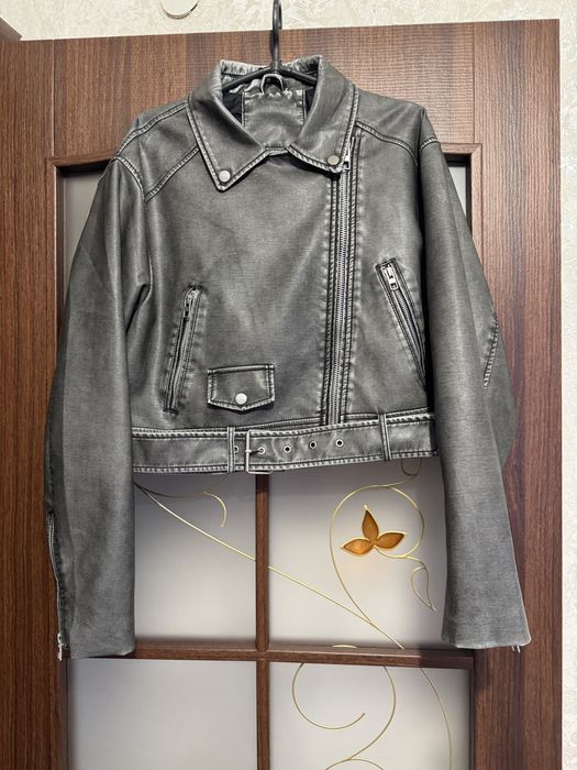 Жіноча укорочена косуха