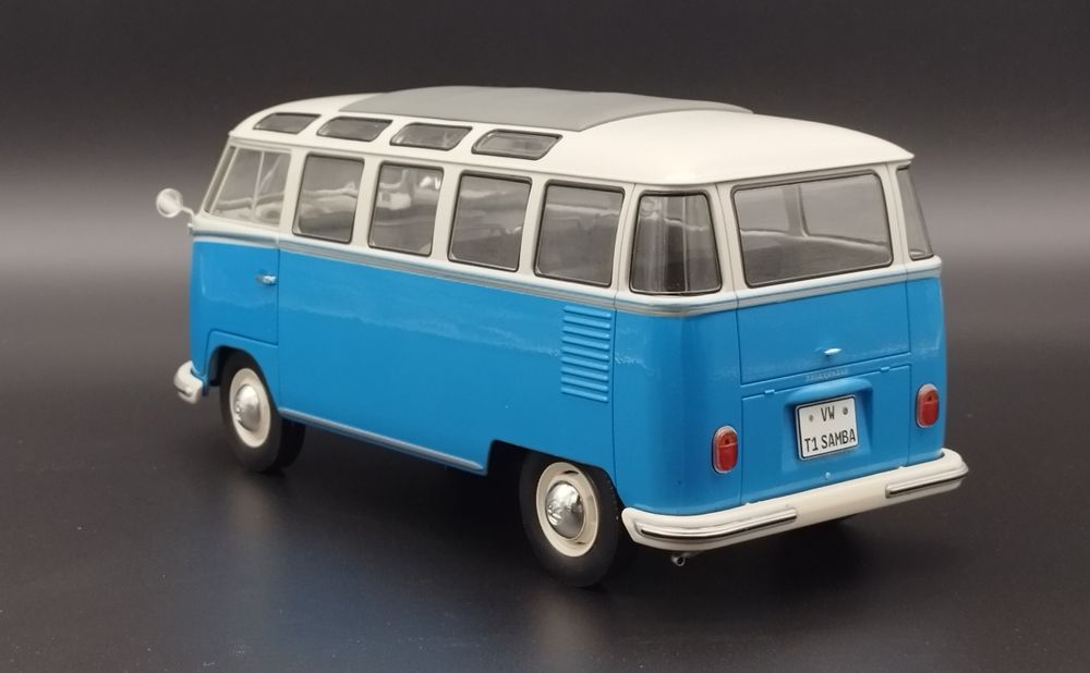 1:18 Solido Volkswagen VW T1 Samba BUS 1962 Blue/White 1:18