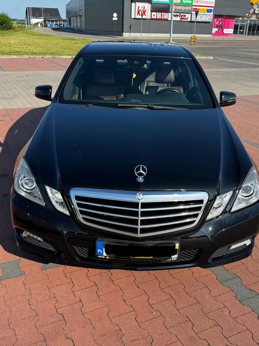 Mercedes-Benz Klasa E Mercedes-Benz w212 e350 231km 3.0 v6 2009r